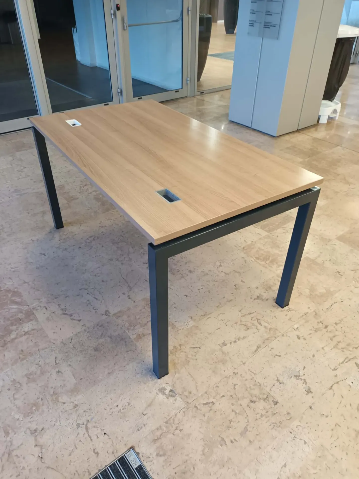Table de bureau 140x80cm